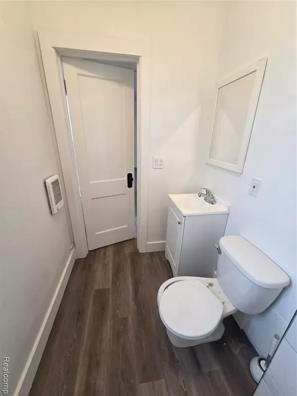 Detroit, MI 48208,1533 ASH Street 202