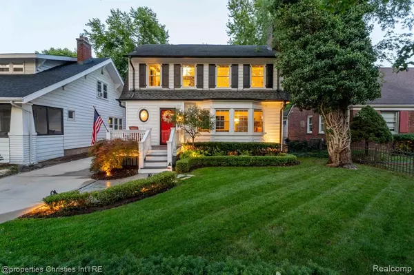 607 Knowles Street, Royal Oak, MI 48067