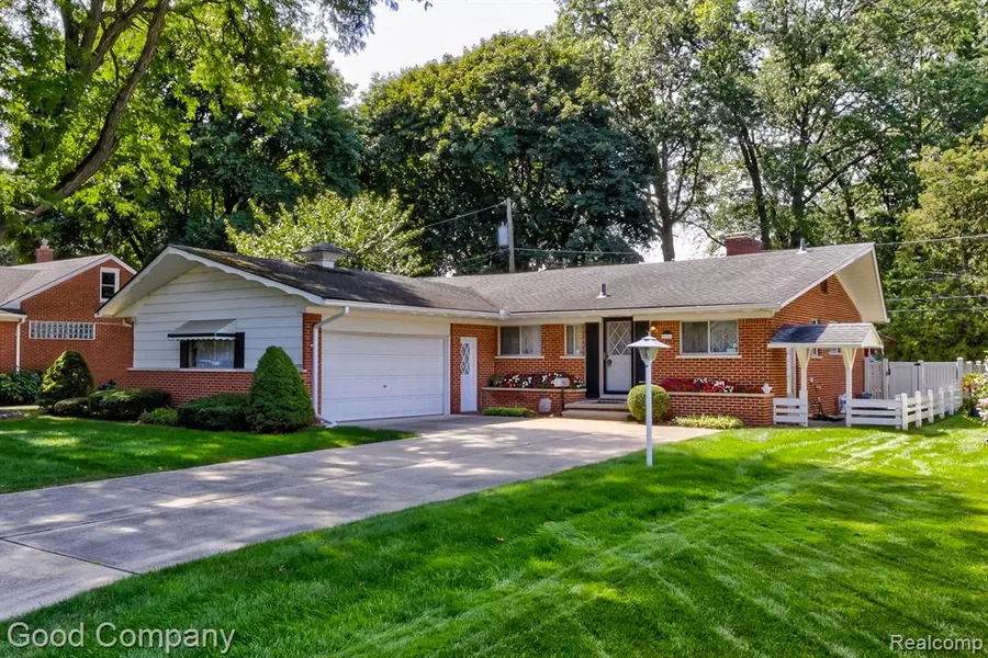 31721 Lexington Street, Warren, MI 48092