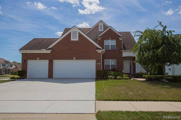 29326 Debbie Drive, New Baltimore, MI 48051