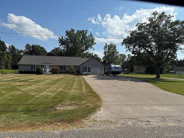 4022 Busch Road, Taymouth Twp, MI 48415