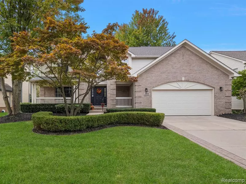 2946 Greenlawn Ave. Avenue, Commerce Twp, MI 48382