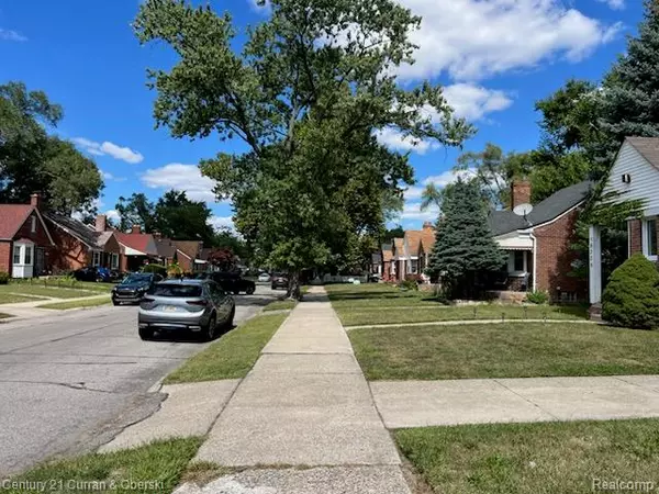 Detroit, MI 48235,18210 Saint Marys Street