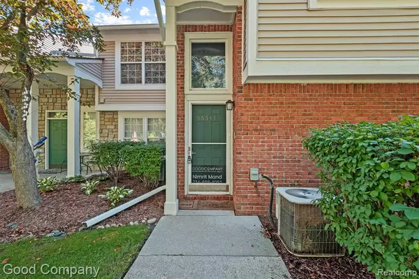 Shelby Twp, MI 48316,56543 Scotland Boulevard