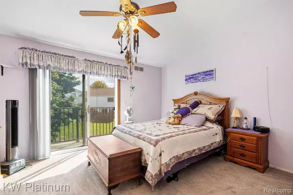 Clinton Twp, MI 48036,37619 Charter Oaks Boulevard COURT J