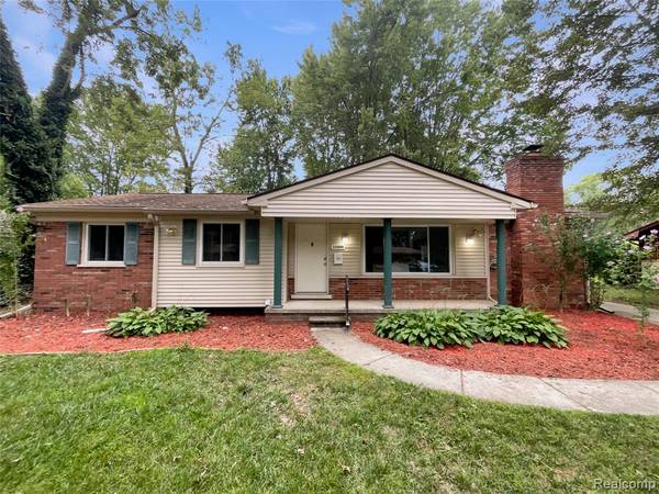 11040 Messmore Road, Utica, MI 48317