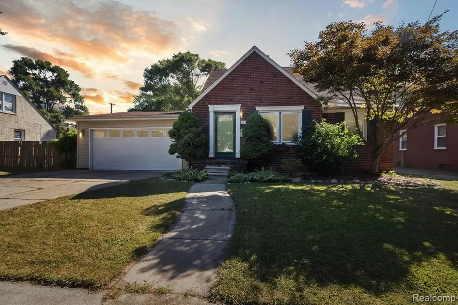 1439 18th Street, Wyandotte, MI 48192