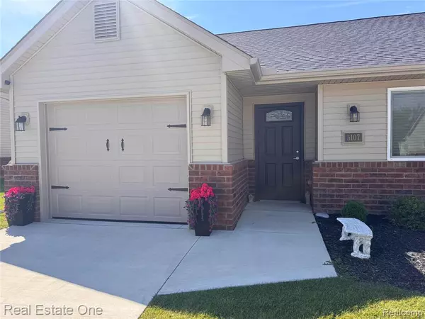 Monroe, MI 48161,5107 Volterra Drive