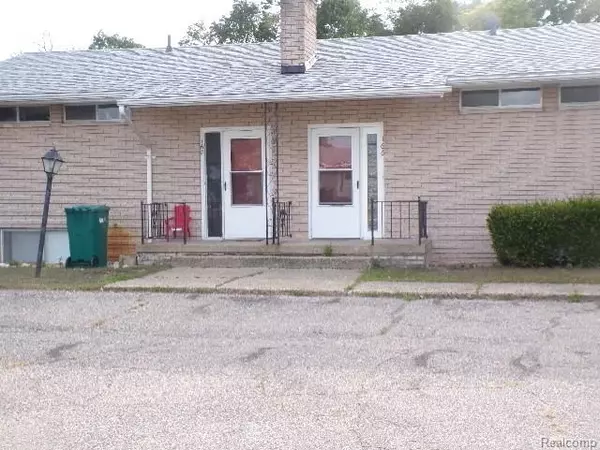 White Lake Twp, MI 48386,166 Summit View Court