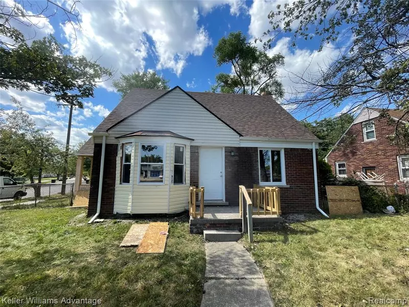 19401 Kelly Road, Detroit, MI 48225