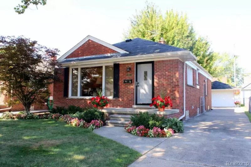 9854 Sterling Avenue, Allen Park, MI 48101
