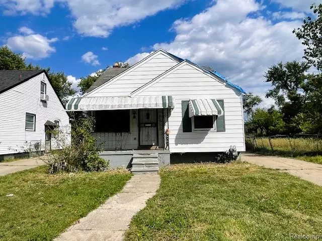 8228 Pierson Street, Detroit, MI 48228