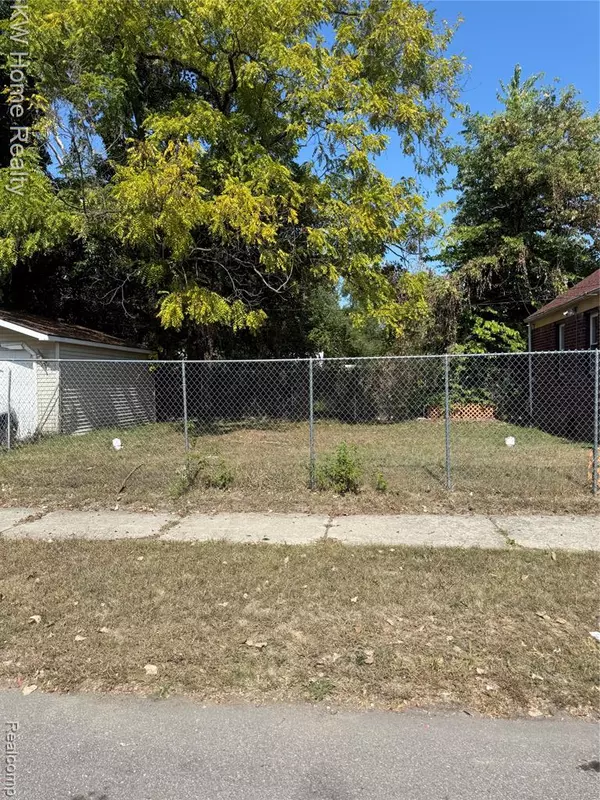 Detroit, MI 48219,20201 Ashton Avenue