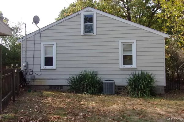 Wixom, MI 48393,1436 Morning Dove