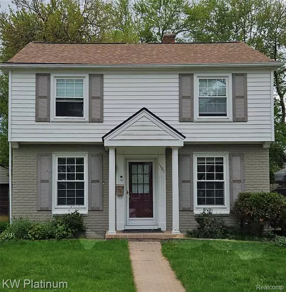 1381 Brys Drive, Grosse Pointe Woods, MI 48236