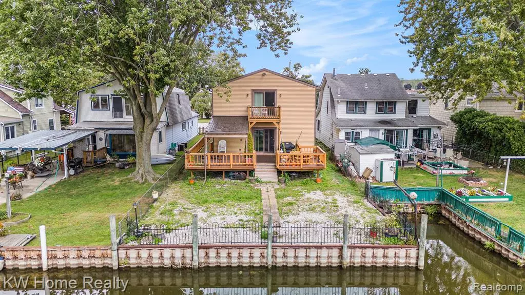 37881 Sunnybrook Street, Harrison Twp, MI 48045