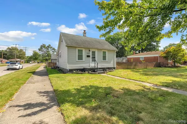 4401 Katherine Street, Dearborn Heights, MI 48125