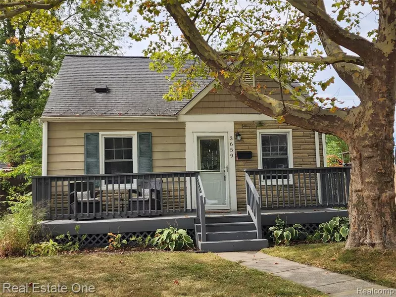 3659 Ellwood Avenue, Berkley, MI 48072