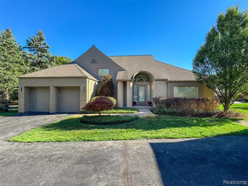 1615 Franklin Hills Drive, Bloomfield Hills, MI 48302