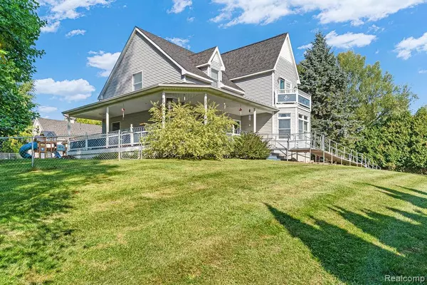 Howell, MI 48843,1476 County Farm Road