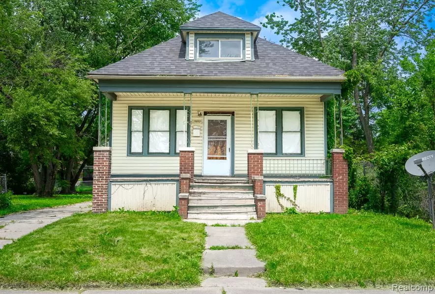 13057 CHELSEA Street, Detroit, MI 48213