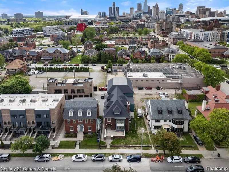 240 Mack Avenue Avenue, Detroit, MI 48201