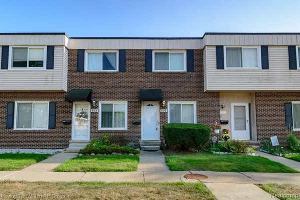 502 Estrada Drive, Belleville, MI 48111