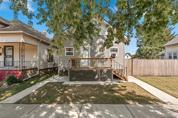 Hamtramck, MI 48212,12056 Saint Aubin Street