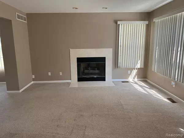 Waterford Twp, MI 48328,1251 Otter Avenue