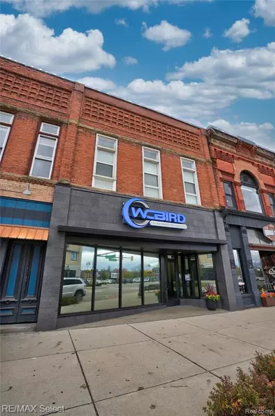 106 S Leroy Street B, Fenton, MI 48430