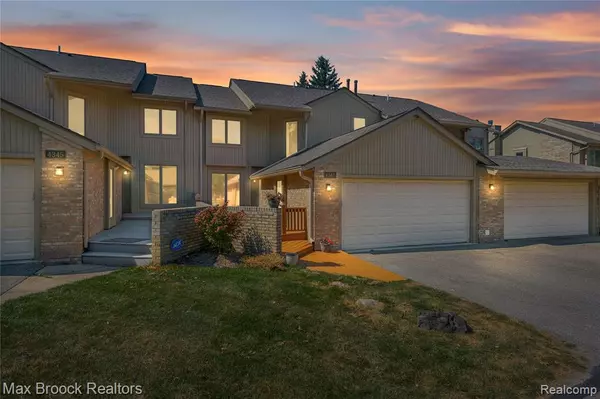 West Bloomfield Twp, MI 48323,4343 Foxpointe Drive