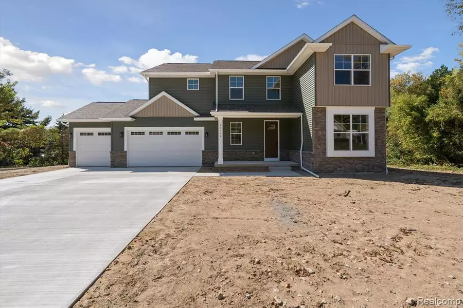 16368 Shadow Lane, Fenton Twp, MI 48451