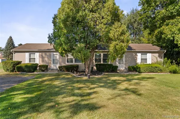 2920 Bent Oak Highway, Adrian, MI 49221