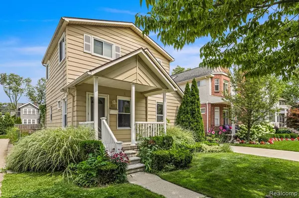 811 HUMPHREY Avenue, Birmingham, MI 48009