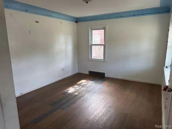 Detroit, MI 48224,12652 Duchess Street