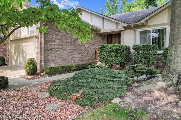 Shelby Twp, MI 48315,14945 Cadillac Drive