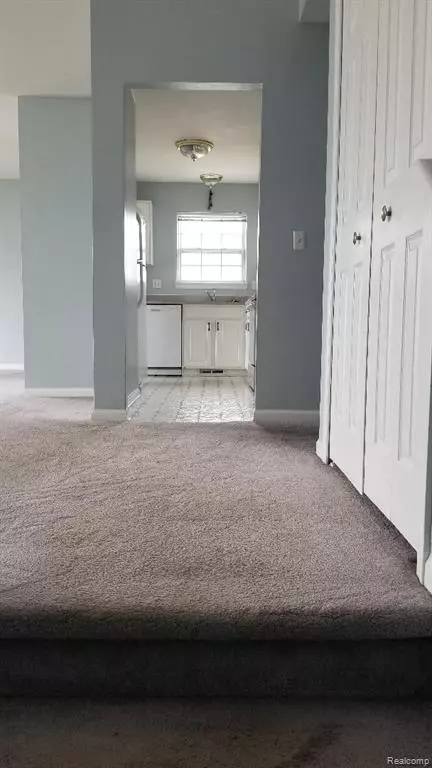 Macomb Twp, MI 48044,16387 Chatham Drive