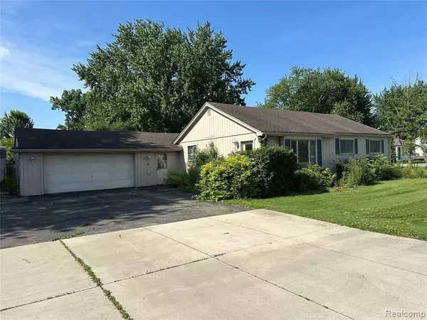 20580 21 Mile Road, Macomb Twp, MI 48044