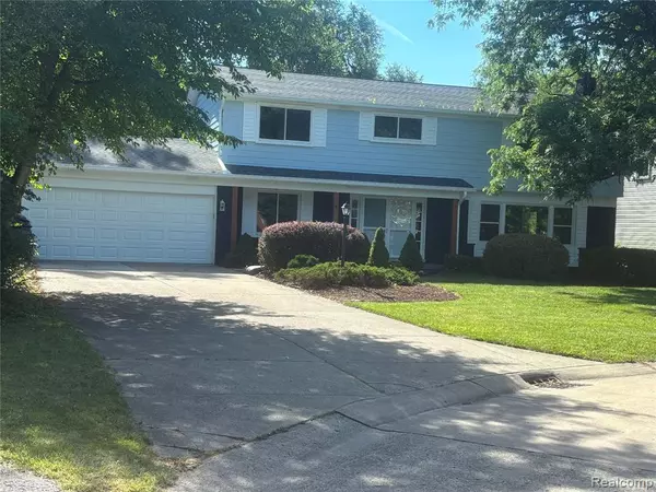 Farmington Hills, MI 48334,29621 Fernhill Drive