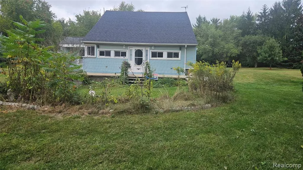 53540 W 12 Mile Road, Wixom, MI 48393