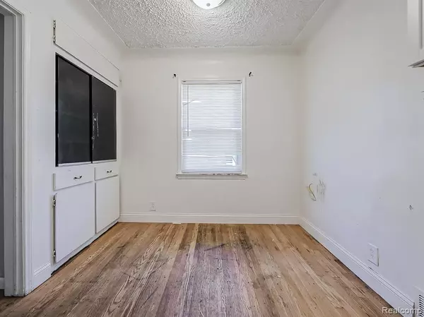 Detroit, MI 48224,11031 Courville Street