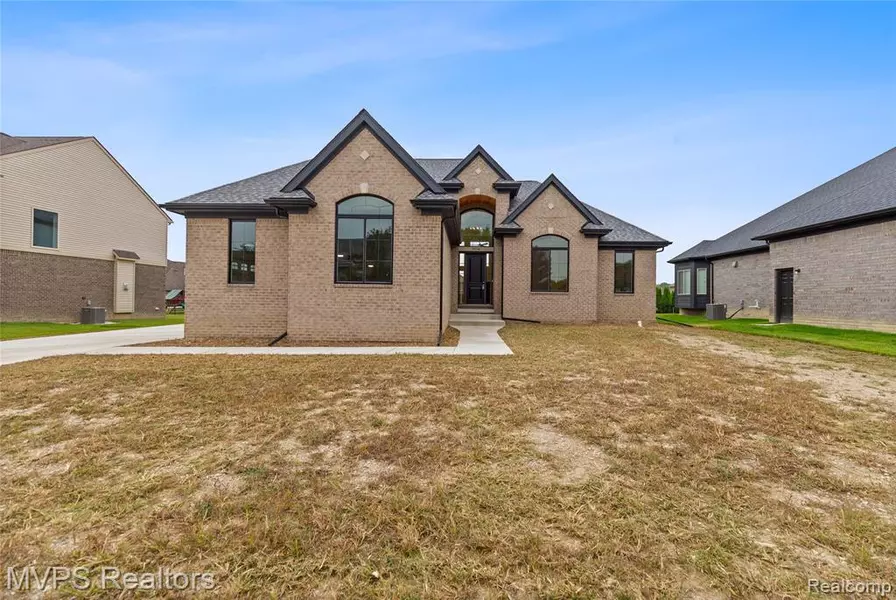 35736 Addison Drive, New Baltimore, MI 48047