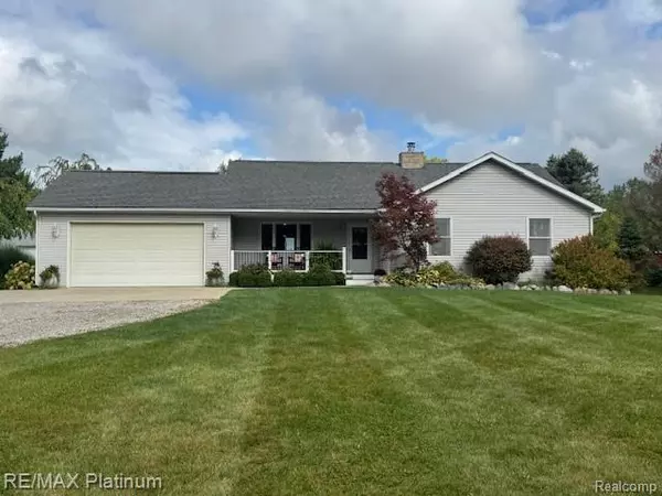 1754 Richards Road,  Cohoctah Twp,  MI 48855