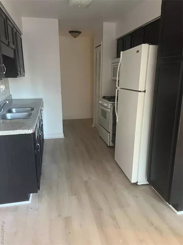 Clinton Twp, MI 48038,39514 Old Dominion Dr 36