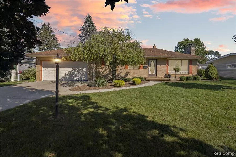 2688 Linda Street, Saginaw, MI 48603