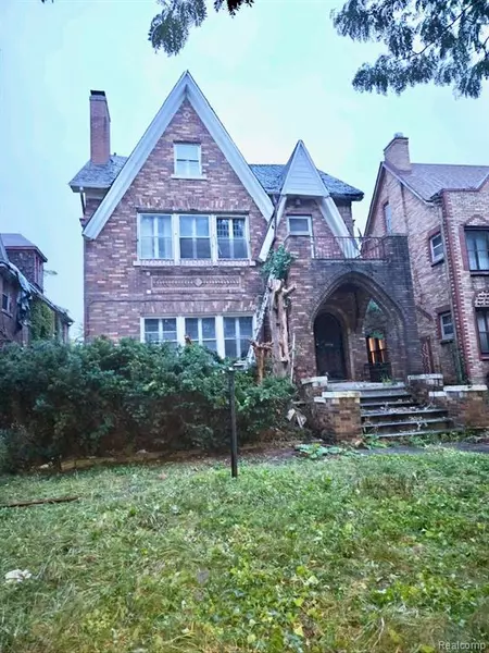 16160 La Salle Avenue, Detroit, MI 48221