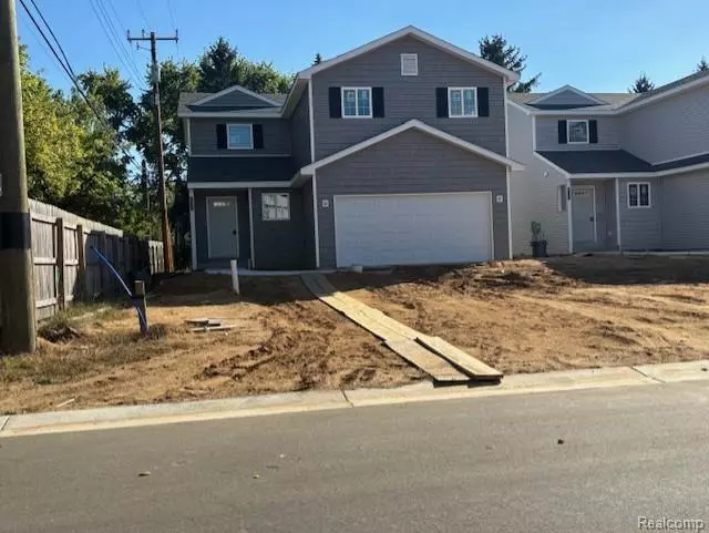 5745 Copper Tree Park, Waterford Twp, MI 48327