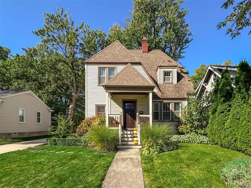 206 Kayser Avenue, Royal Oak, MI 48067