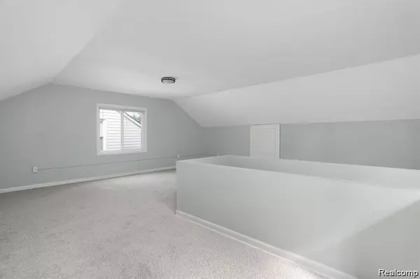 Detroit, MI 48221,18966 San Juan Drive