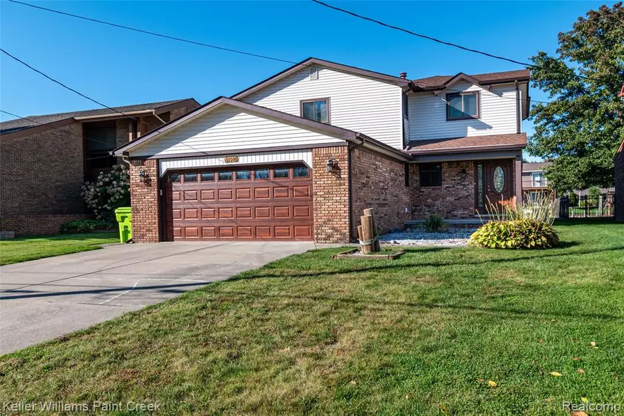 41541 Belvidere Street, Harrison Twp, MI 48045